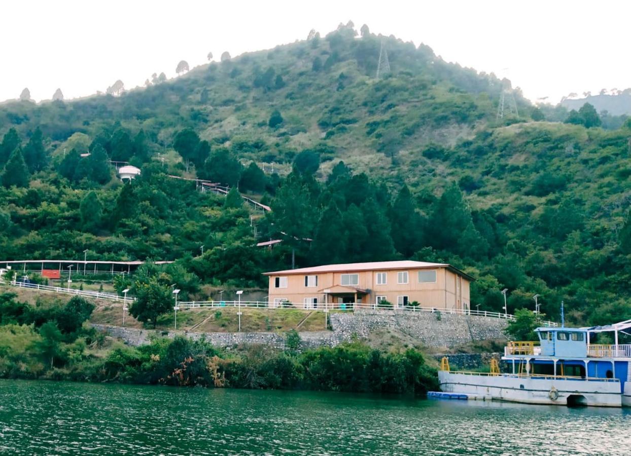 Le Roi Floating Huts & Eco Rooms Tehri New Tehri Eksteriør billede