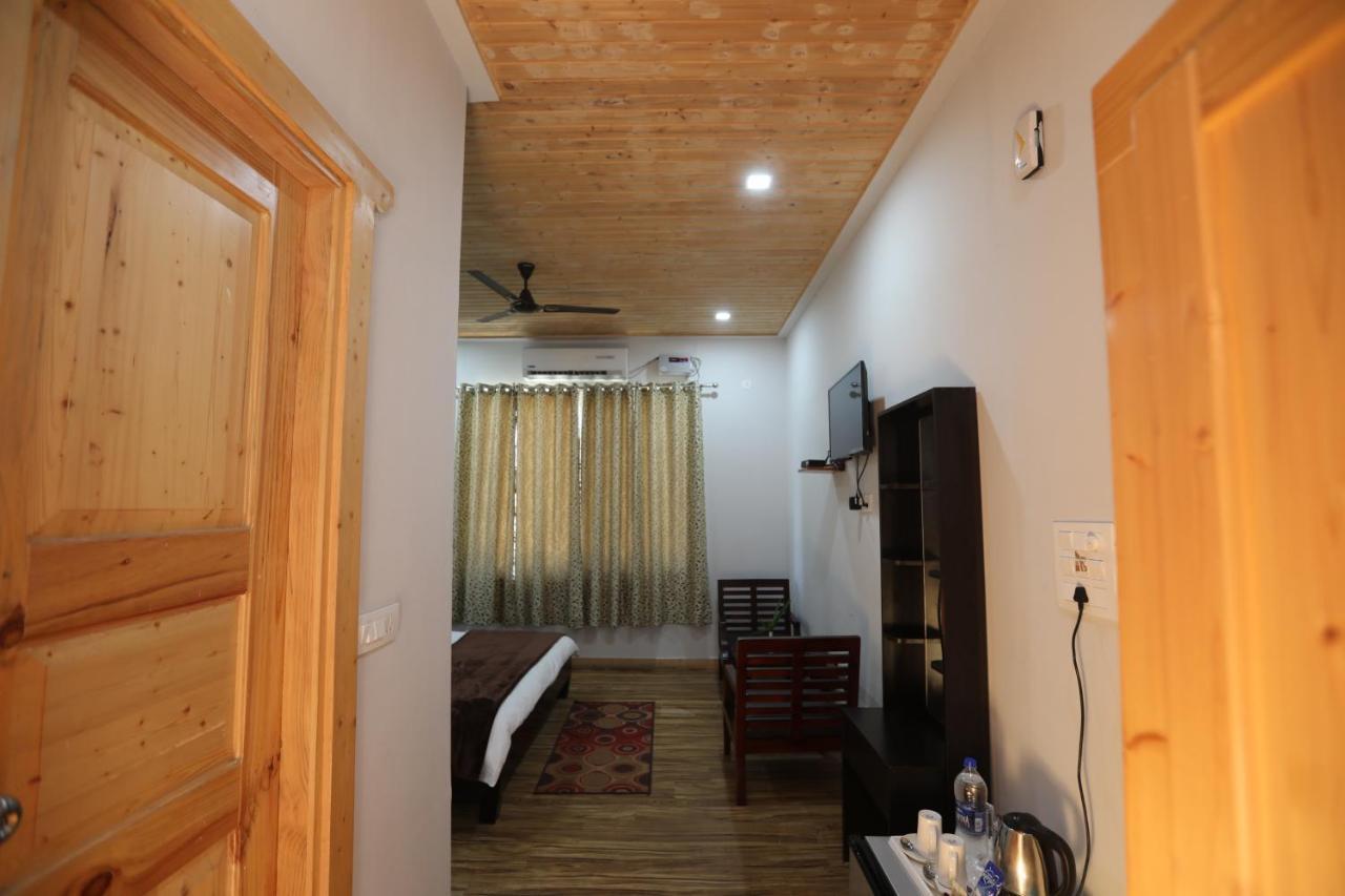 Le Roi Floating Huts & Eco Rooms Tehri New Tehri Eksteriør billede