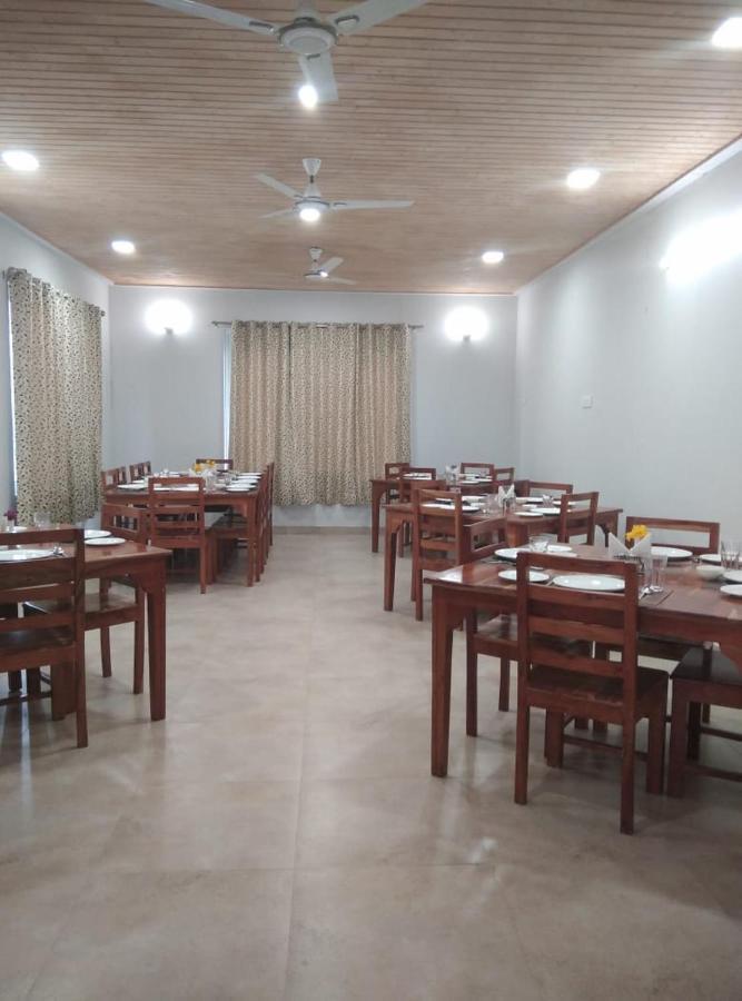 Le Roi Floating Huts & Eco Rooms Tehri New Tehri Eksteriør billede
