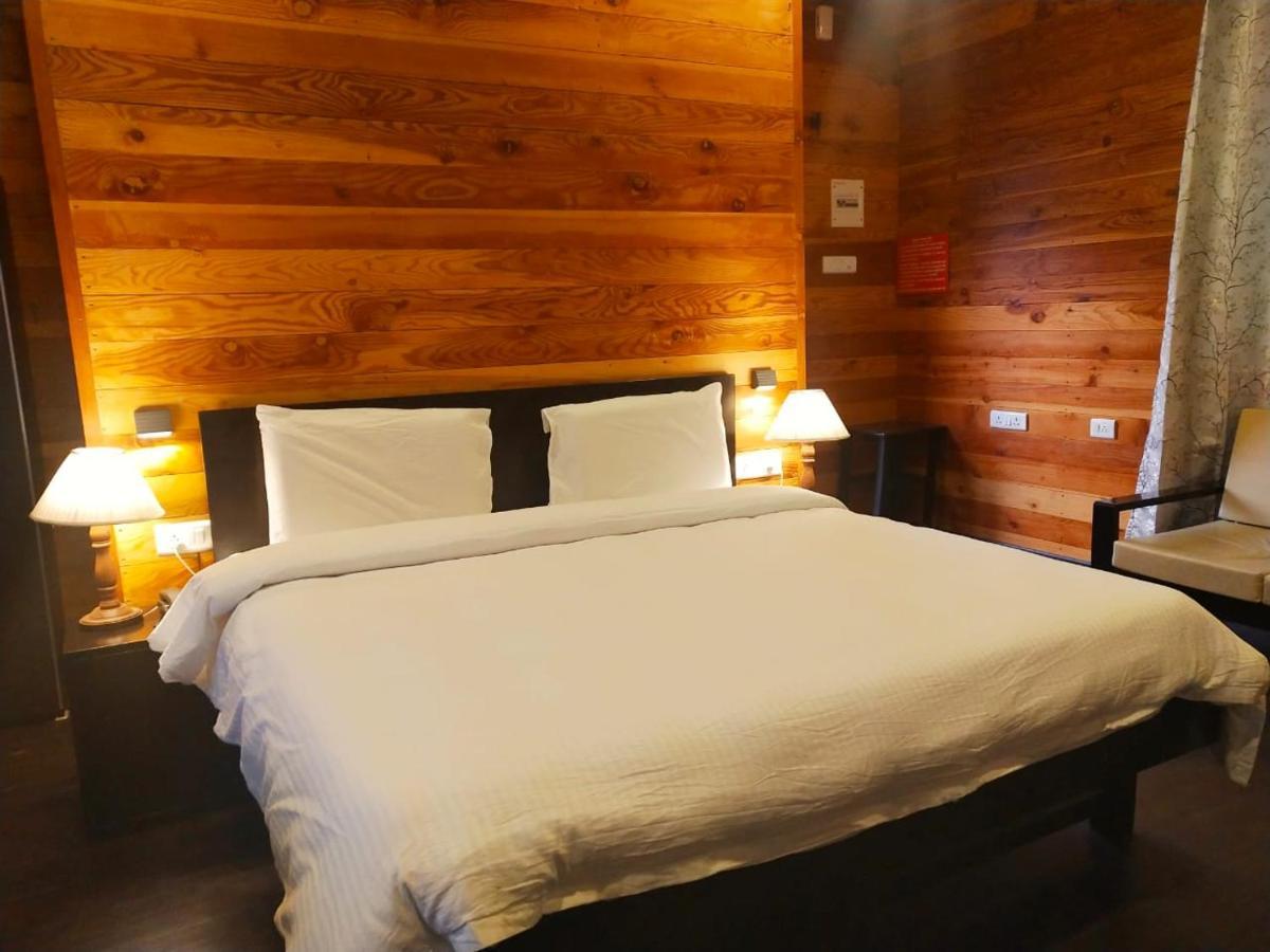 Le Roi Floating Huts & Eco Rooms Tehri New Tehri Eksteriør billede
